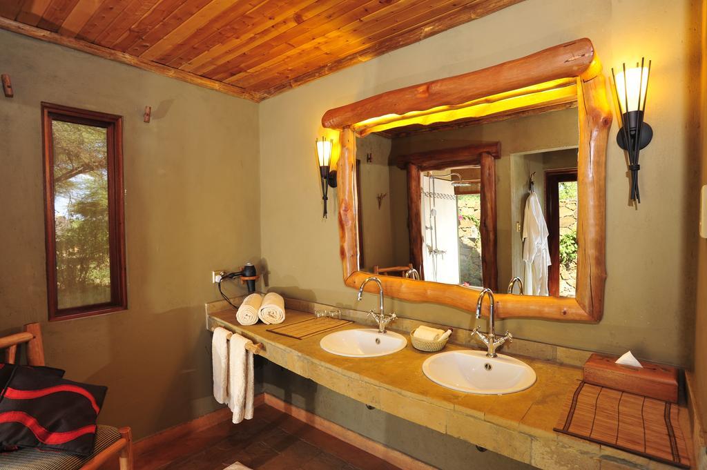 Severin Safari Camp Tsavo West National Park Oda fotoğraf