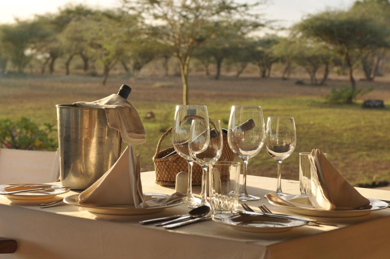 Severin Safari Camp Tsavo West National Park Dış mekan fotoğraf
